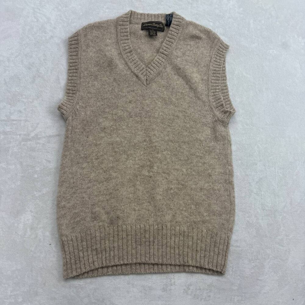 Eleven Sixty Six Men's Sweater Vest Tan Size M 100% Shetland Wool V-Neck Vintage